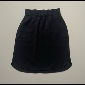 BNWOT Lululemon On The Fly Skirt *21"
